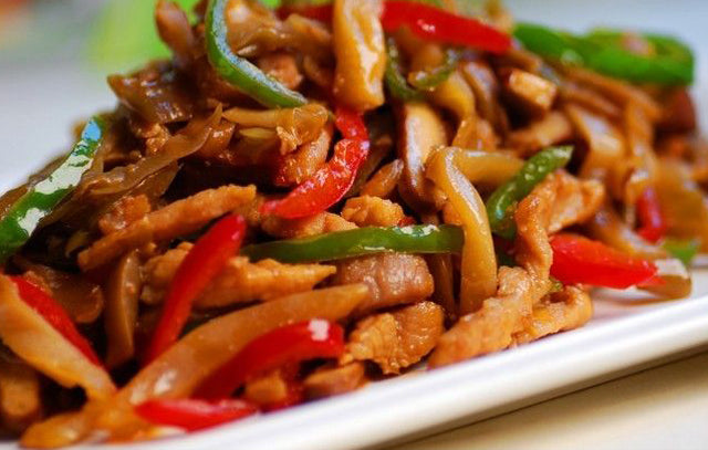 甜椒肉丝 Shredded pork with sweet pepper