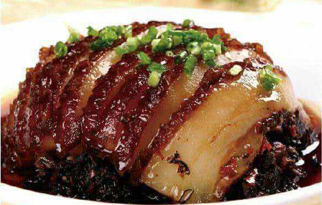 梅菜扣肉  Preserved Vegetable & Pork