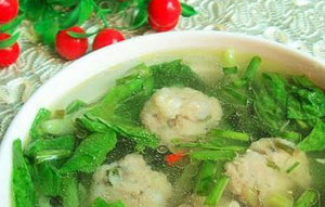 青菜肉丸汤 Meat Ball Soup with vegetables