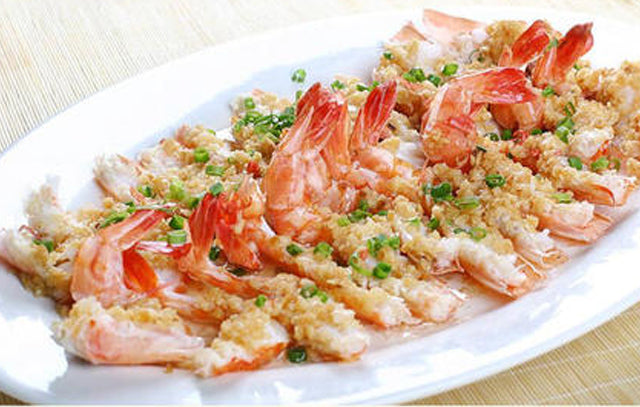 蒜蓉蒸虾 Steamed shrimp with garlic